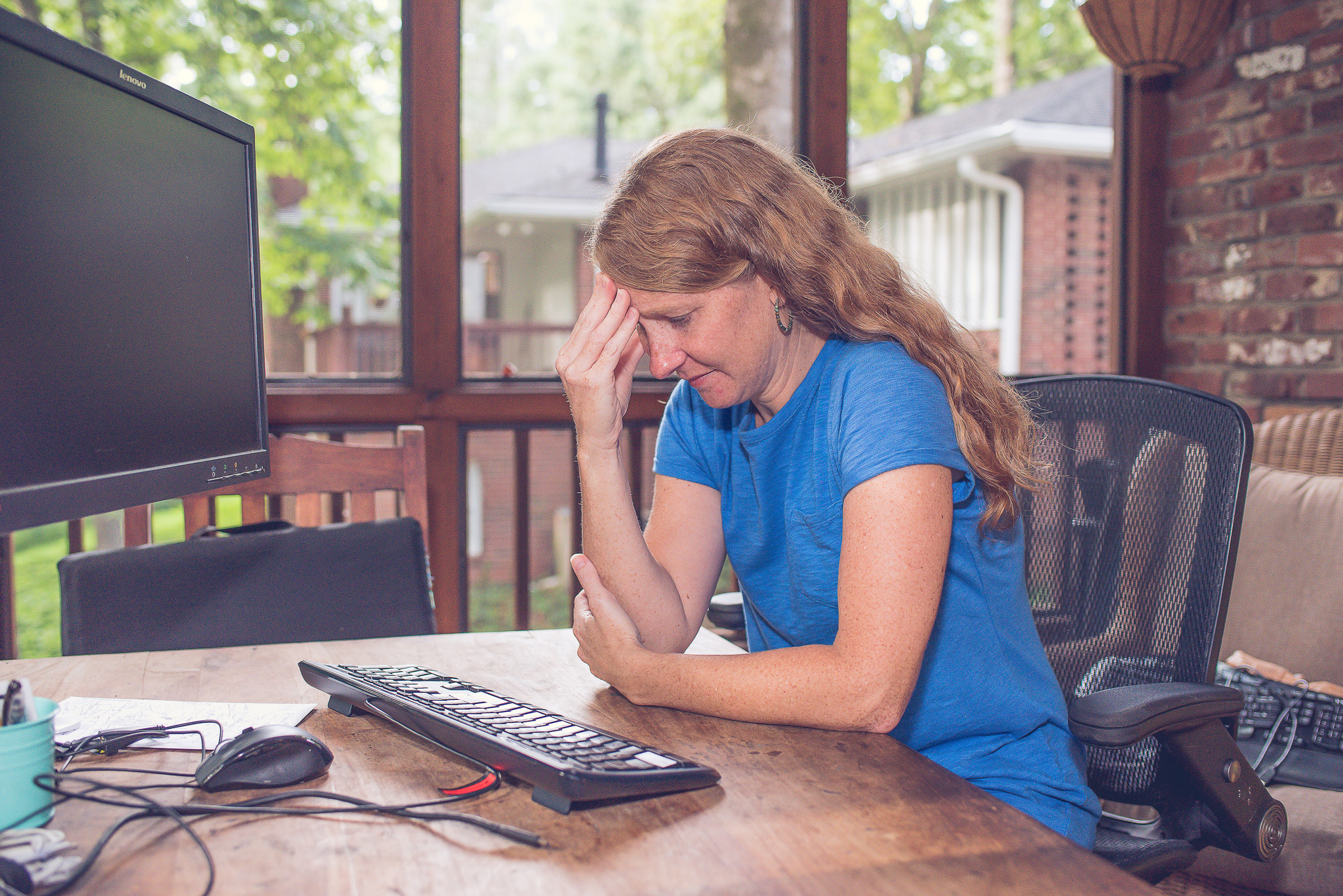 Frustrated mom. SitterTree Learning Assistants for Remote Learning in Atlanta